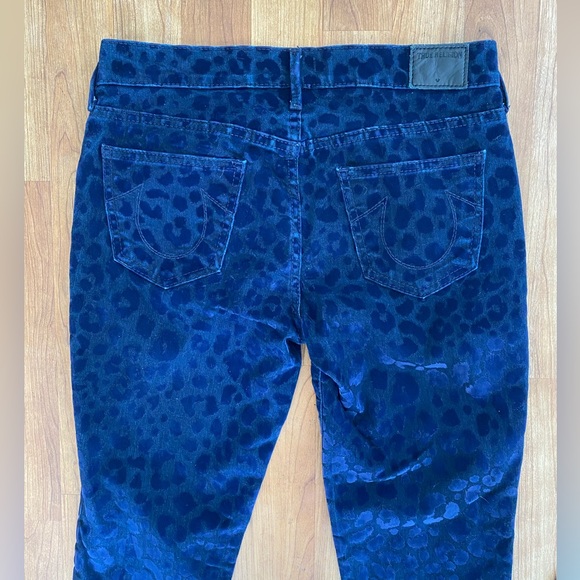 True Religion Cheetah Print Jeans Size 27 - Picture 3 of 5